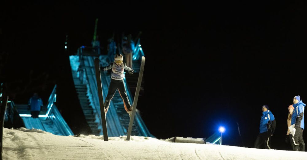 Night Skiing -