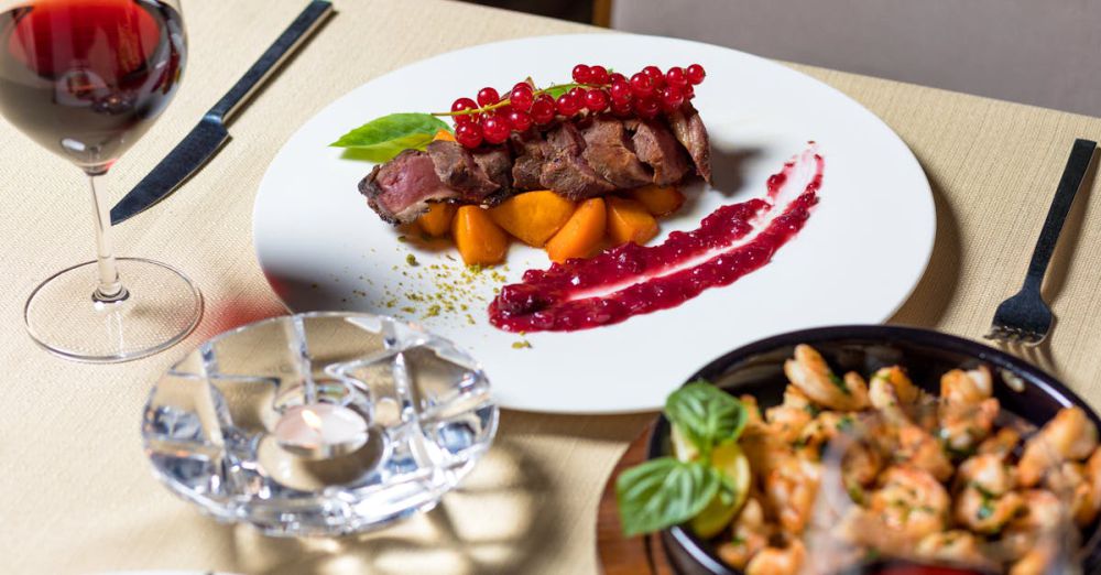 Best Food - Delicious gourmet steak dinner with wine, served elegantly for fine dining.