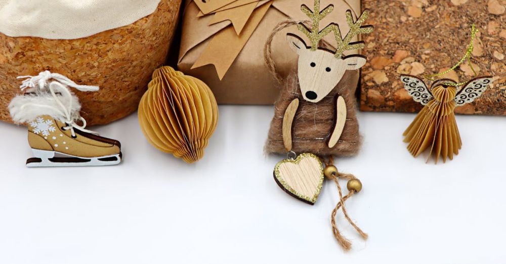 Sustainable Gifts - Eco-Friendly Christmas Decorations and Gifts