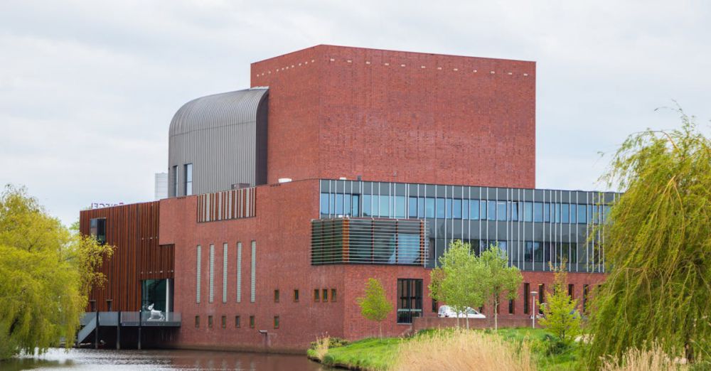 Theaters - Explore the striking architecture of Theater De Spiegel, a landmark in Zwolle, Netherlands.