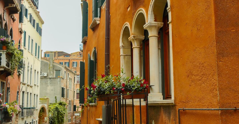 Tours - Explore the charming canals and historic architecture of Venice's beautiful streets.